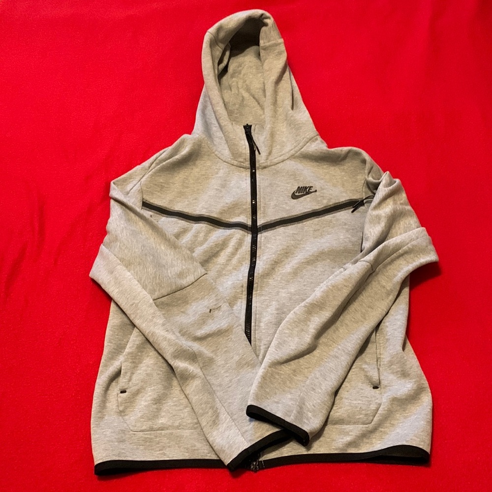 Mens Grey Nike Tech